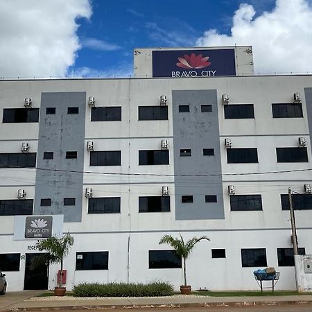 Bravo City Hotel Campo Verde Extérieur photo